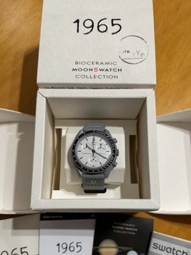 OMEGA X SWATCH BIOCERAMIC MOONSWATCH 1965